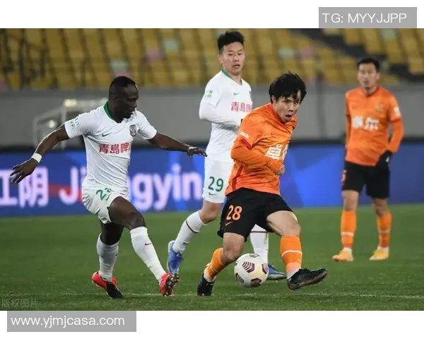 武汉篮球队边路渗透战术解析与球队发展前景展望